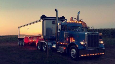 1980 Peterbilt 359 New Front to Back 6nz CAT 475hp 13spd for sale
