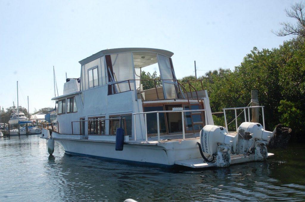 1972 Nautaline 43, Houseboat