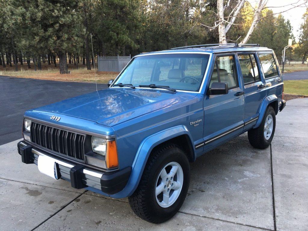 1989 Jeep Cherokee Pioneer