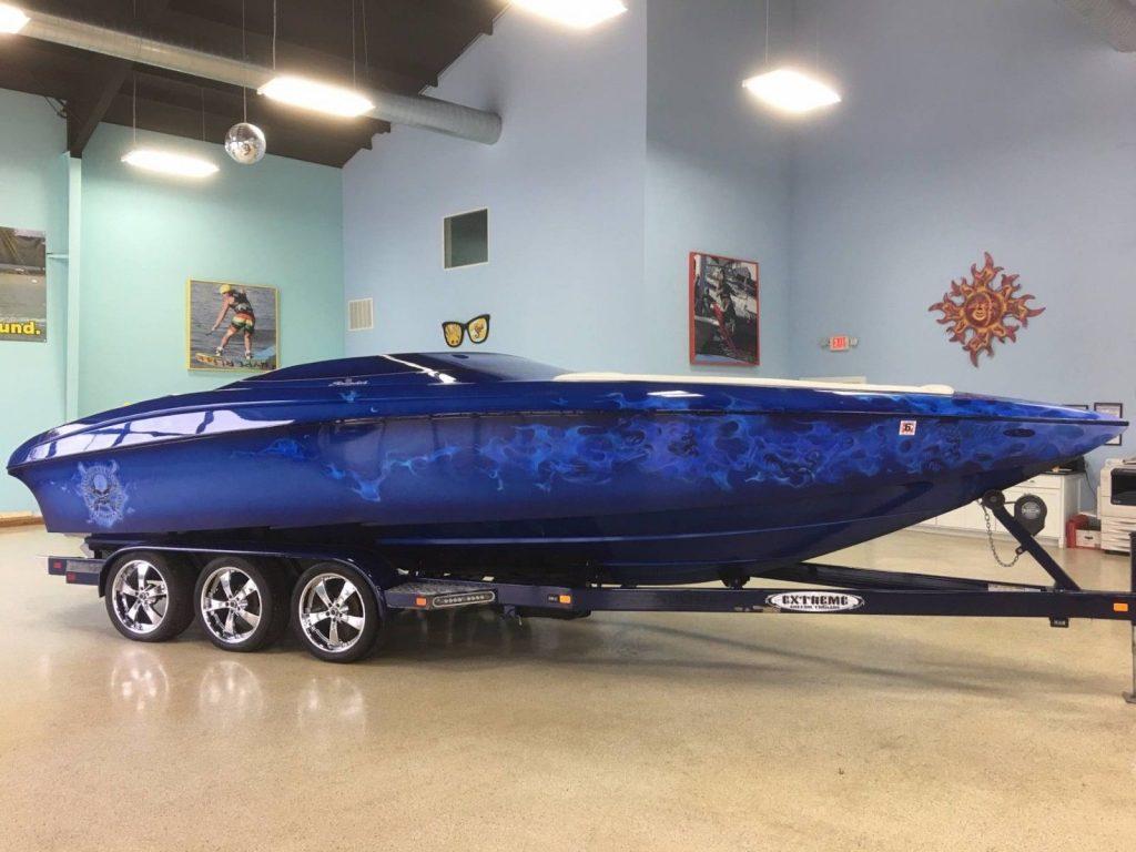 2006 Ultra 28 Stealth Powerboat