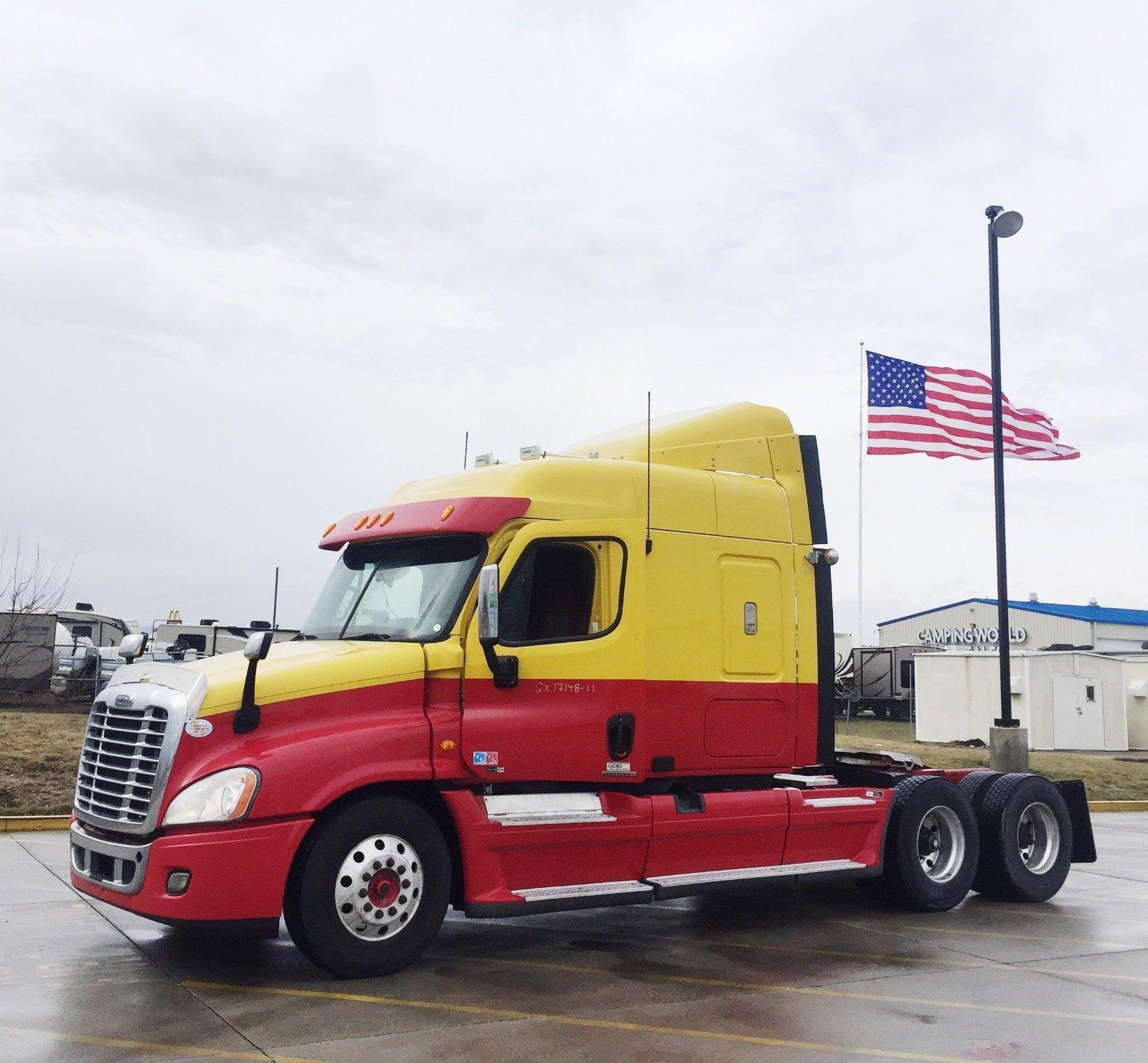 2011 Freightliner truck for sale
