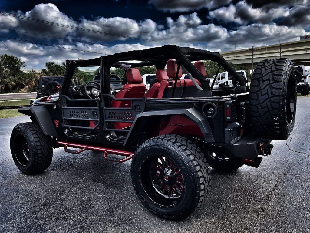 2018 Jeep Wrangler Rubicon Custom Lifted LEATHER