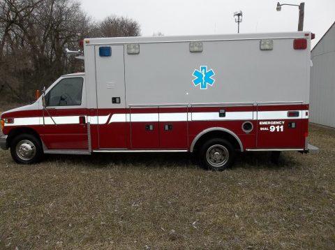 1999 Ford E450 ambulance for sale
