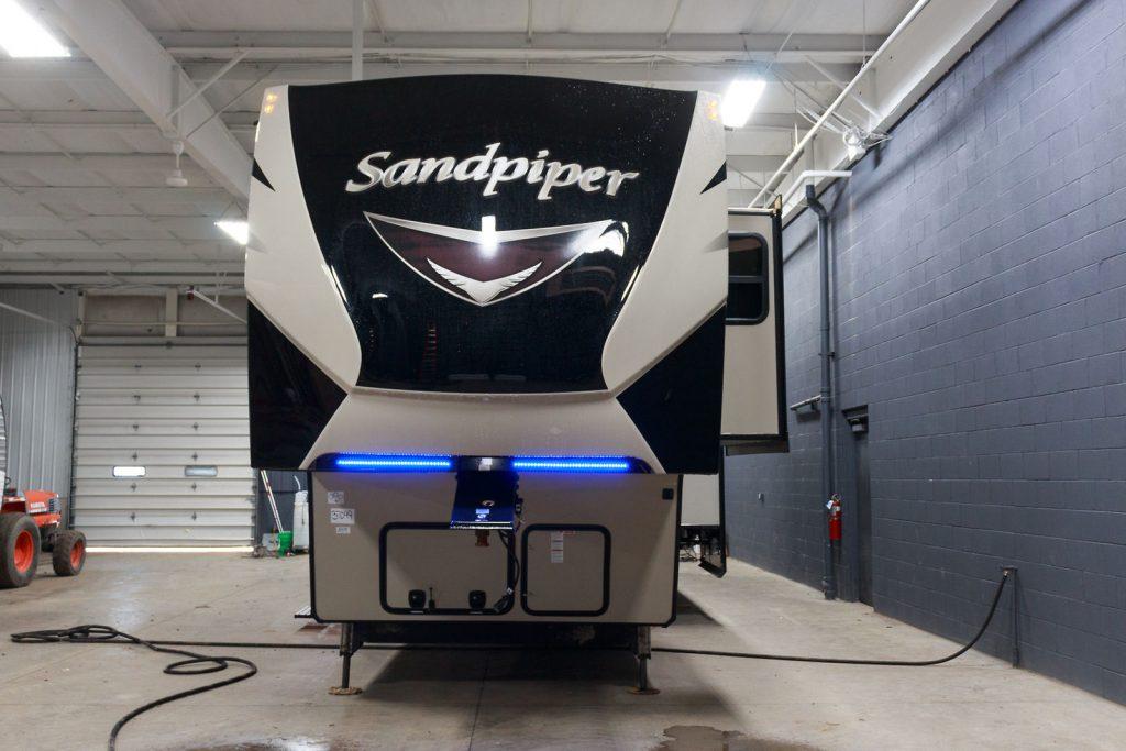 2018 Forest River Sandpiper 369saqb Camper
