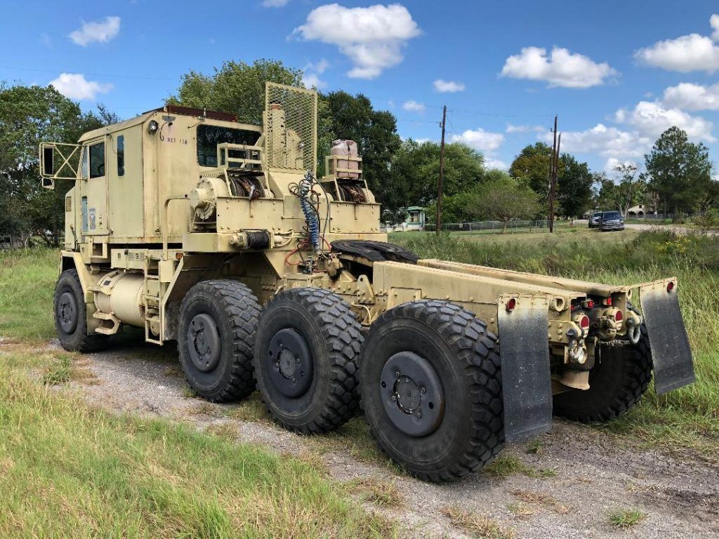 Oshkosh truck military