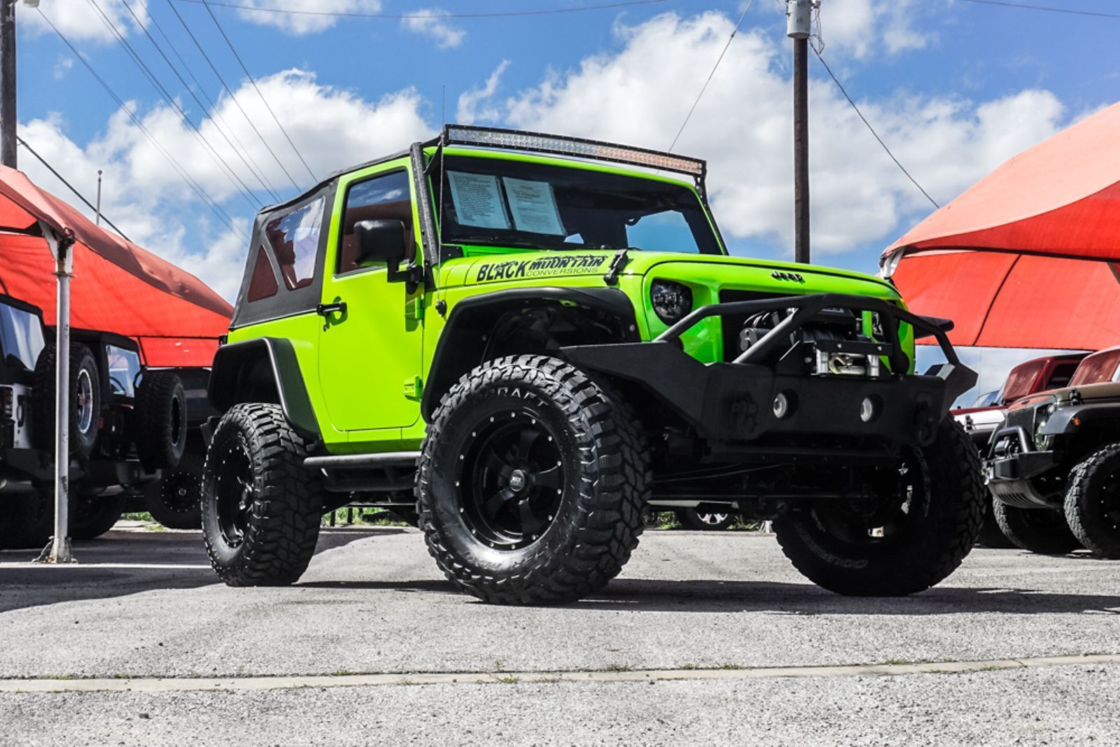 jeep wrangler unlimited rock crawler