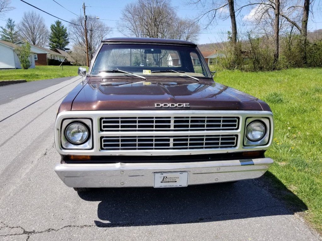 1979 Dodge D100 PROSPECTOR