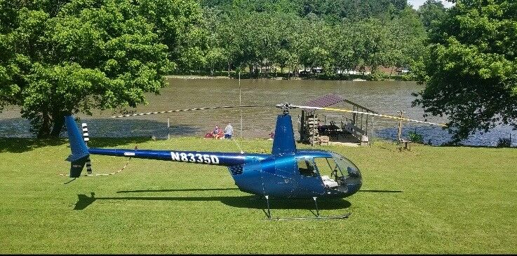 Robinson R44 HELICOPTER