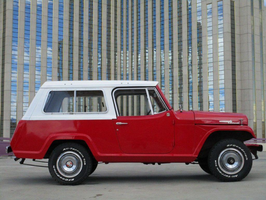 1969 Jeep Willys Jeepster