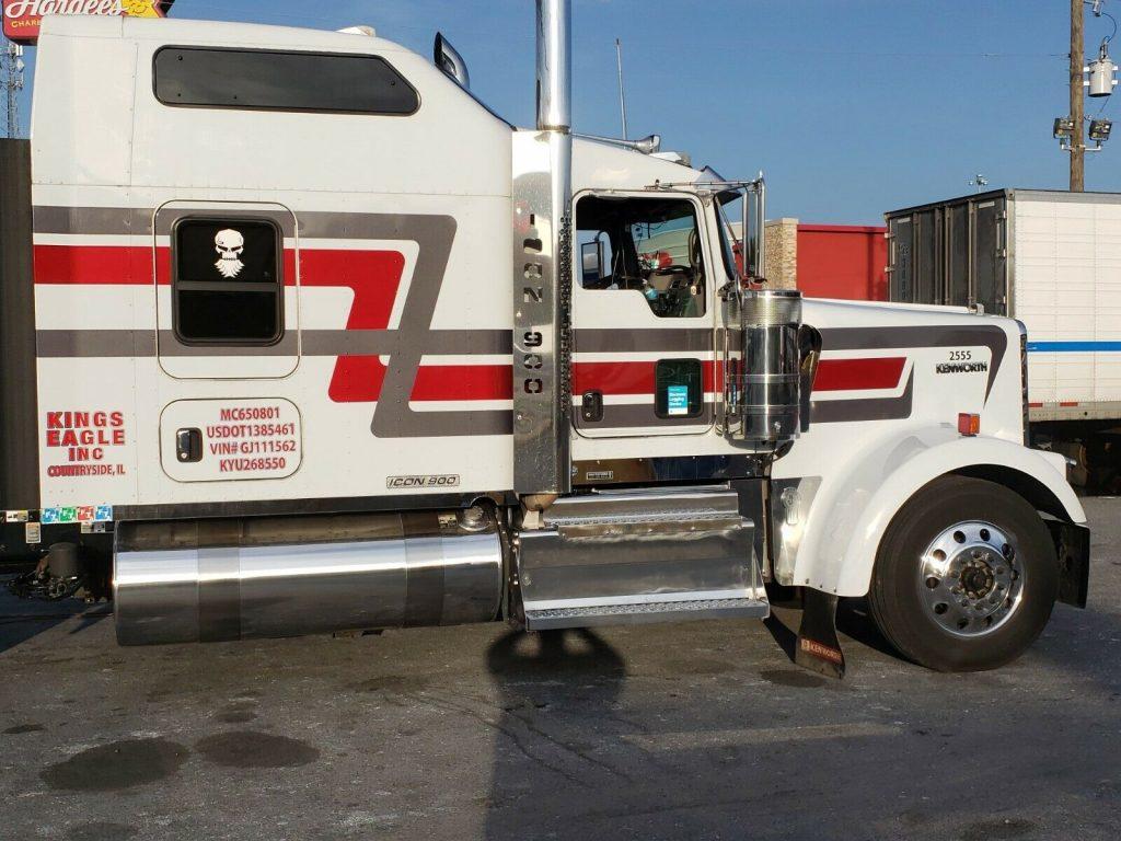 2016 Kenworth Commercial Trucks