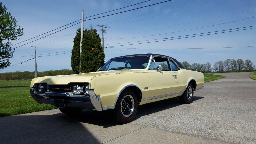 1967 Oldsmobile 442 442 Sport Coupe