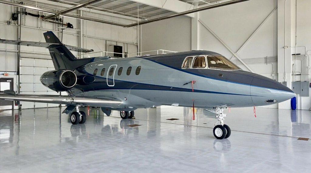 Lease: Hawker 800sp Based In Chicago, Nicest in Country