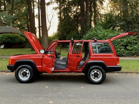 1998 Jeep Cherokee XJ 4X4 for sale