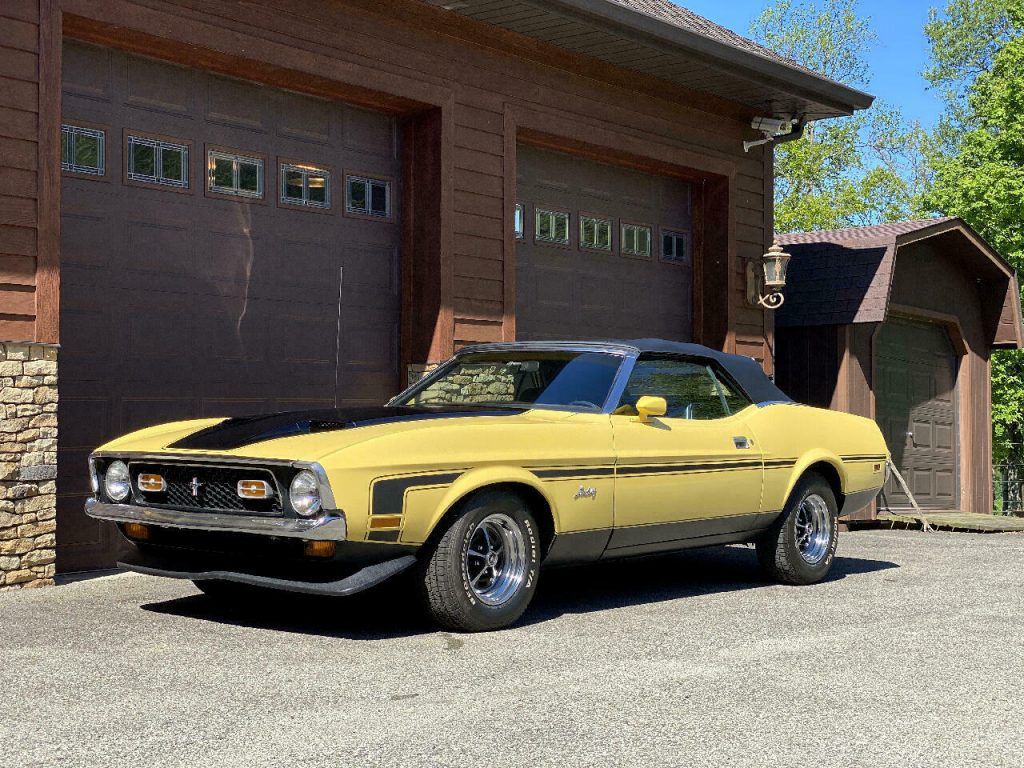 1972 Ford Mustang GT Convertible