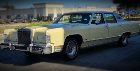 1977 Lincoln Continental Town Car for sale