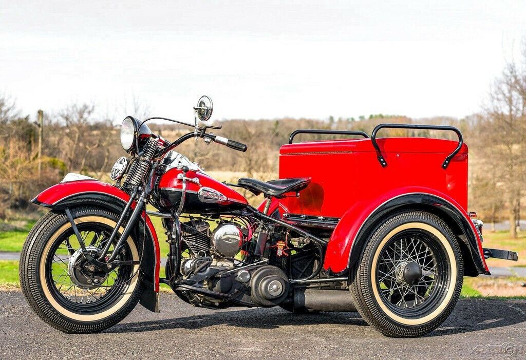 1940 Harley Davidson Red; Black 2 Tone 45′ Fully Restored