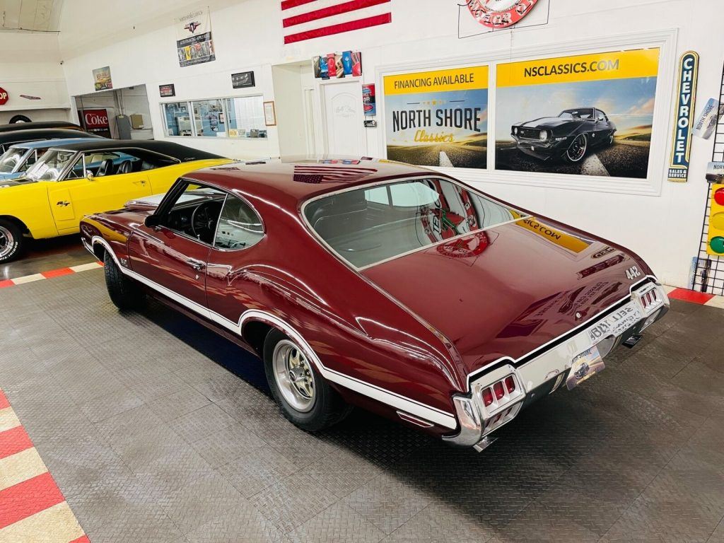 1972 Oldsmobile 442   Great Driving Muscle CAR   SEE VIDEO