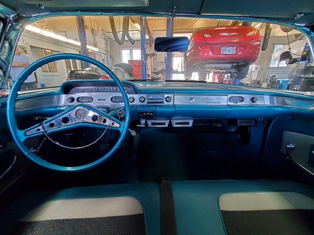 1958 Chevrolet Impala 2-Door Hardtop
