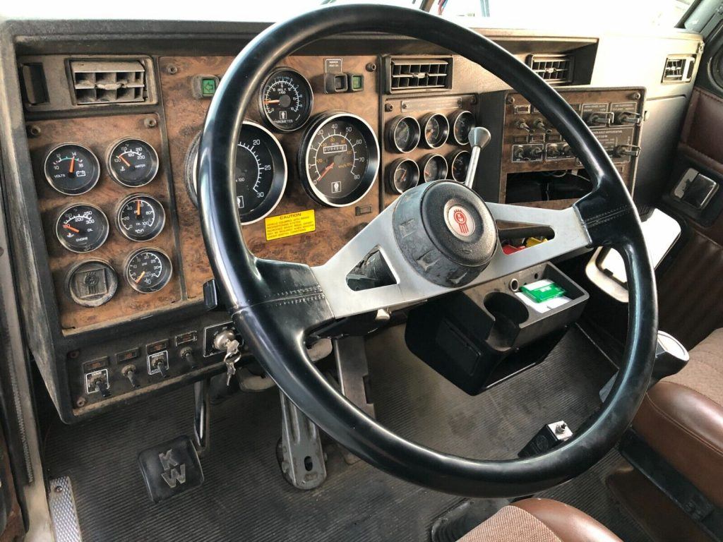 1996 Kenworth W900L Tractor
