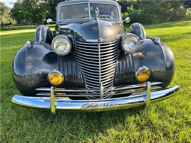 1940 Cadillac Chrome