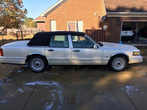 1997 Lincoln Town Car Executive Series for sale