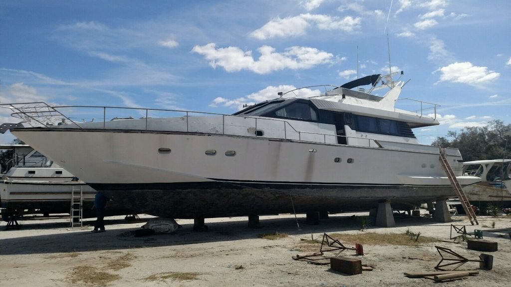 1989 Inace Pilot House WITH Flybridge