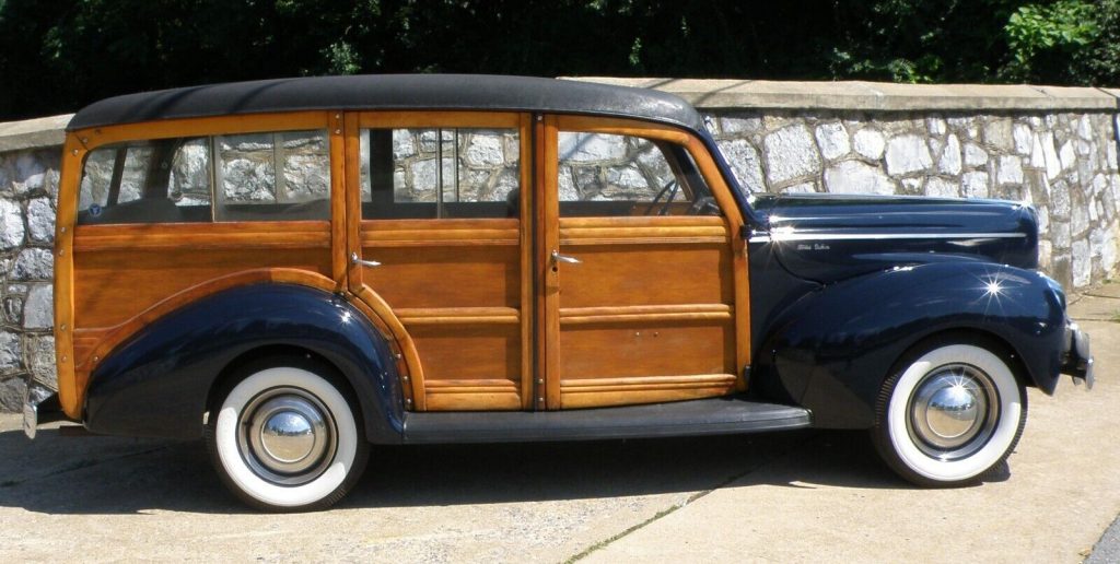 1940 Ford Deluxe Station Wagon