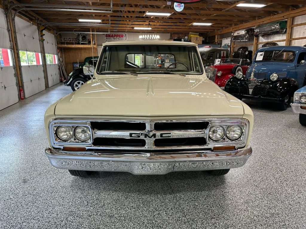1967 GMC C10 Frame Off Restoration – Stock 250 I6 3spd