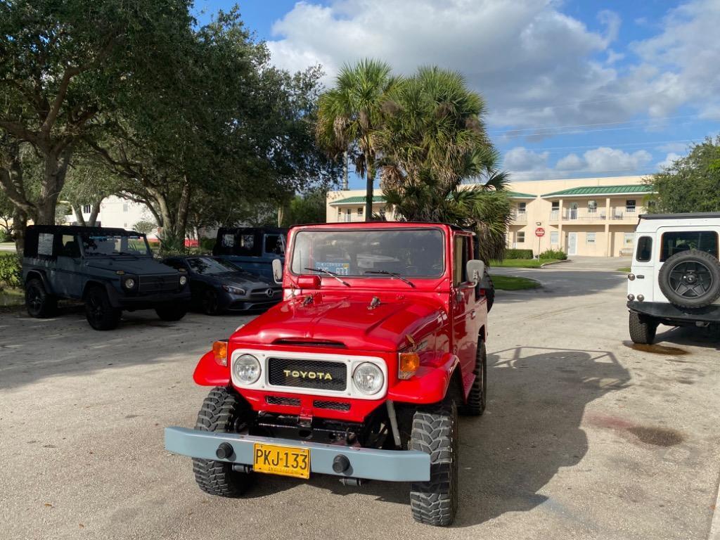 1964 Toyota FJ Cruiser Suv