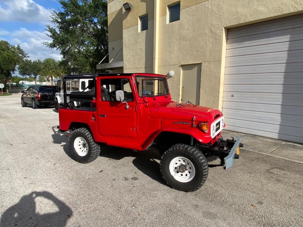 1964 Toyota FJ Cruiser Suv