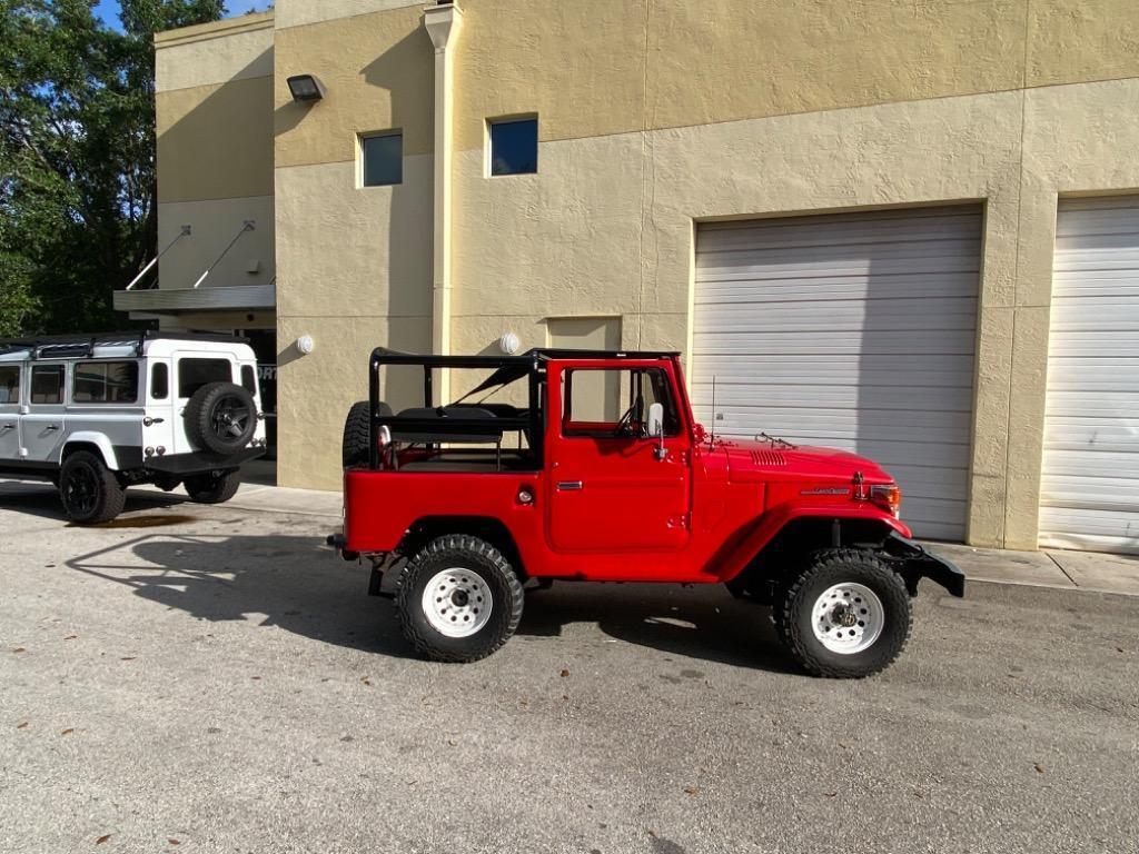 1964 Toyota FJ Cruiser Suv