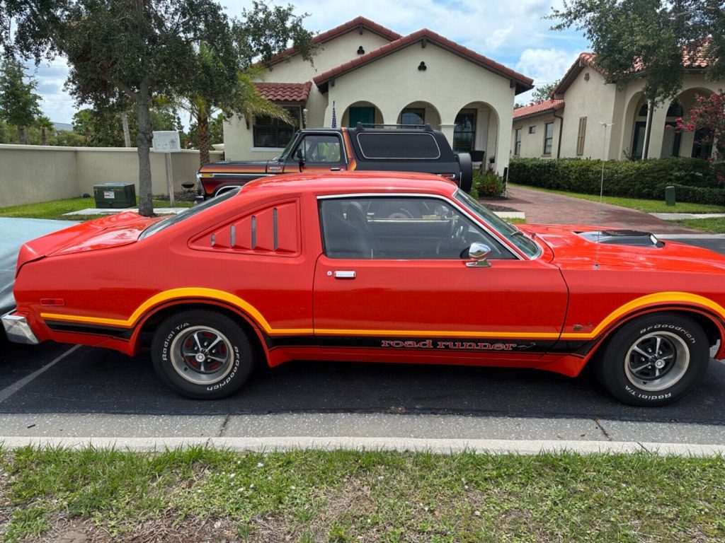 1977 Plymouth Road Runner