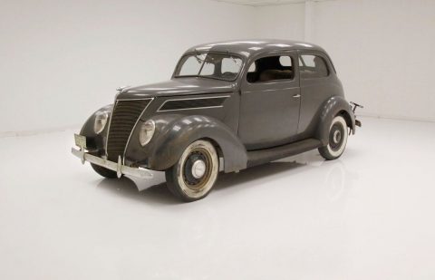1937 Ford Tudor Sedan Humpback for sale