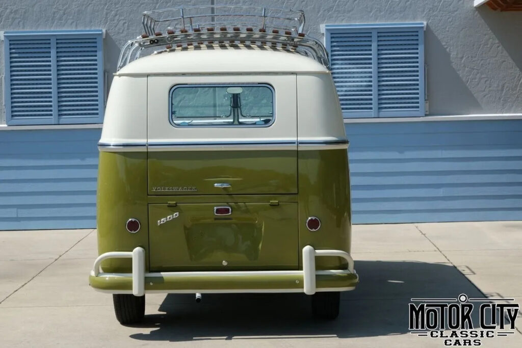 1961 Volkswagen Microbus Passenger