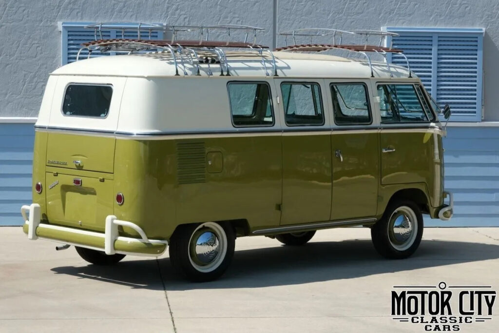 1961 Volkswagen Microbus Passenger