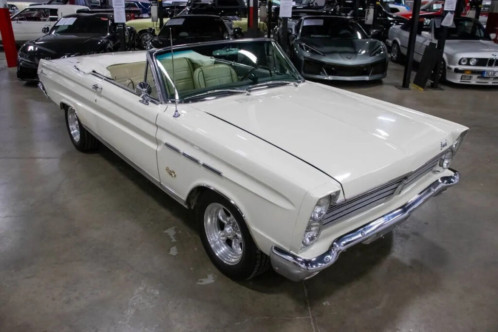 1965 Mercury Comet Caliente