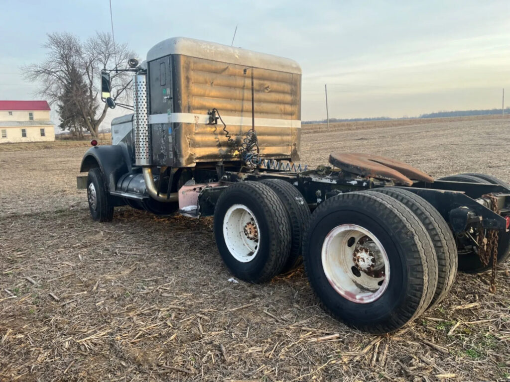 1968 Kenworth W900a