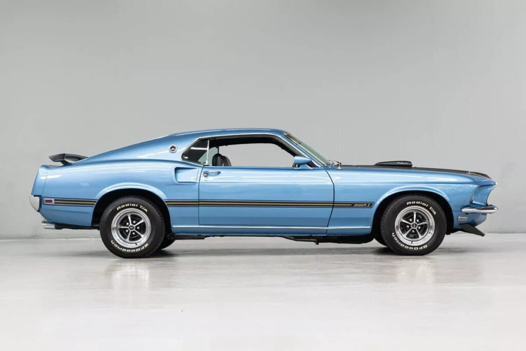 1969 Ford Mustang Mach I 428 Cobra Jet