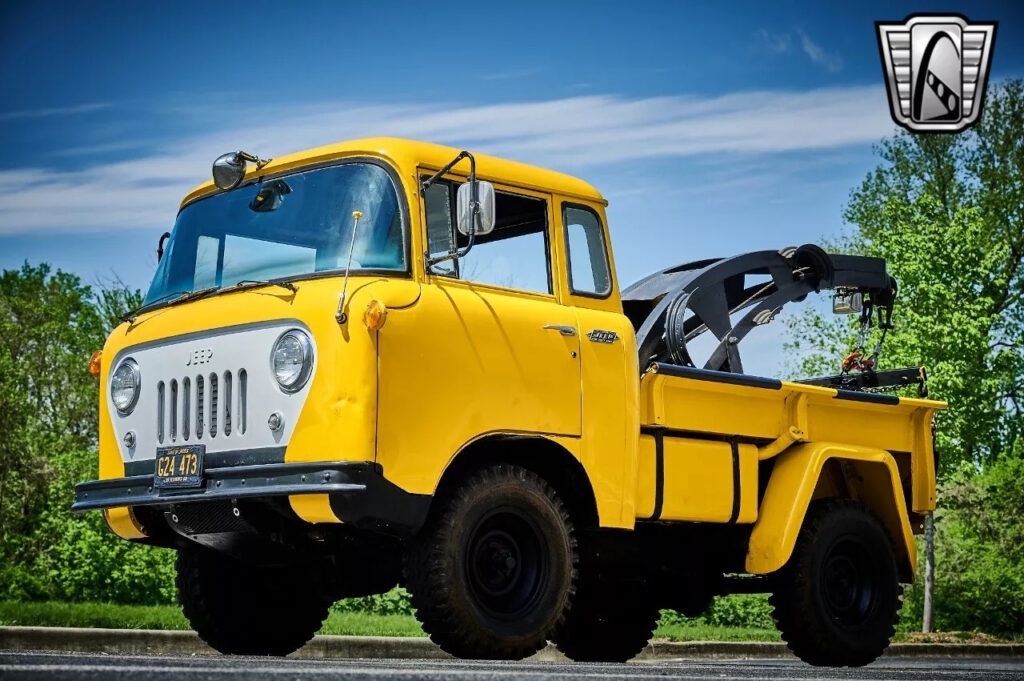 1960 Jeep Fc150 Tow Truck