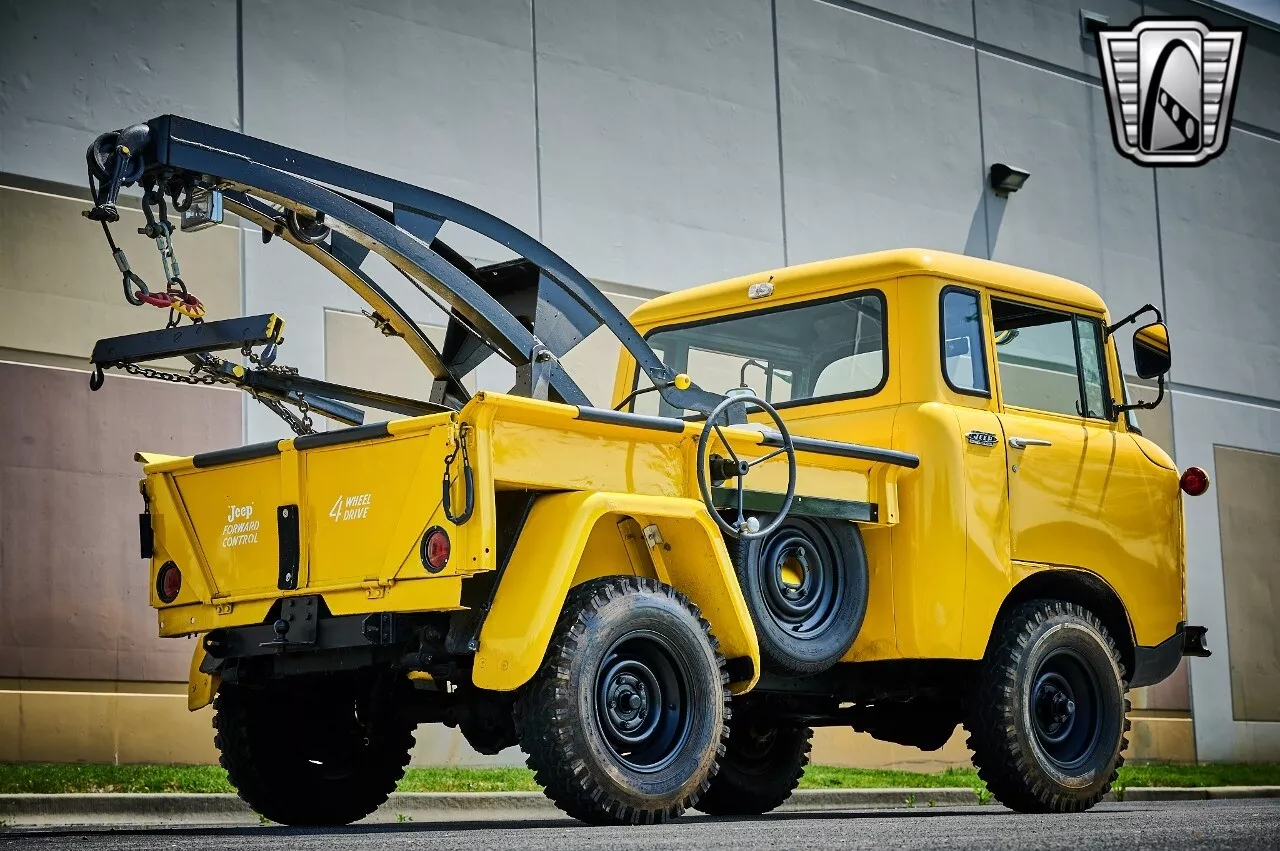 1960 Jeep Fc150 Tow Truck