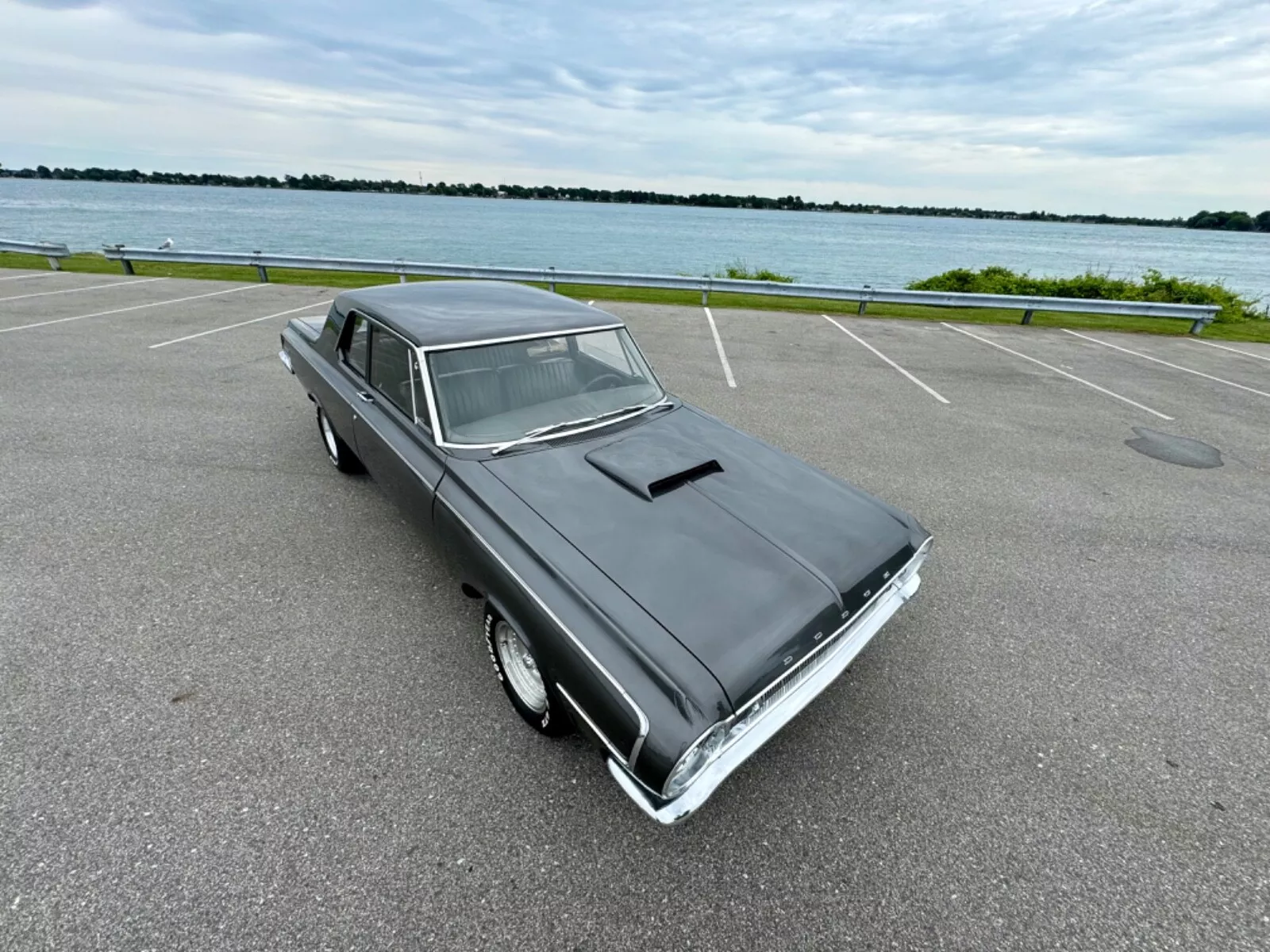 1964 Dodge Polara 330 Trim – 413 Wedge V8 !