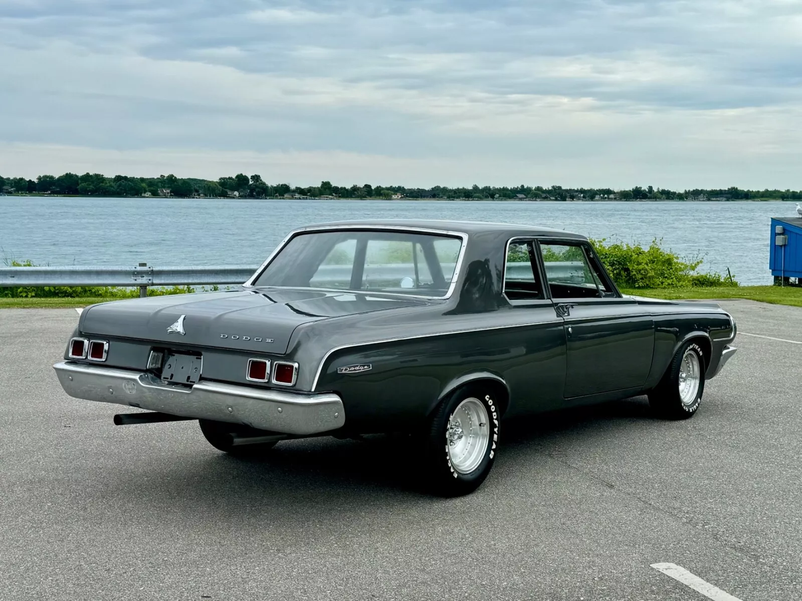 1964 Dodge Polara 330 Trim – 413 Wedge V8 !