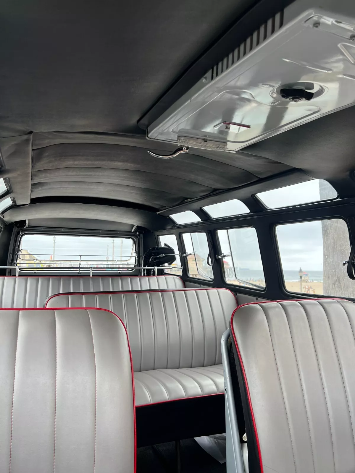 1964 Volkswagen Kombi Bus 21 Window Rag Top