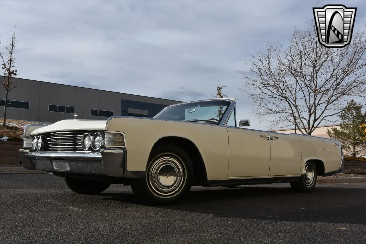 1965 Lincoln Continental Convertible