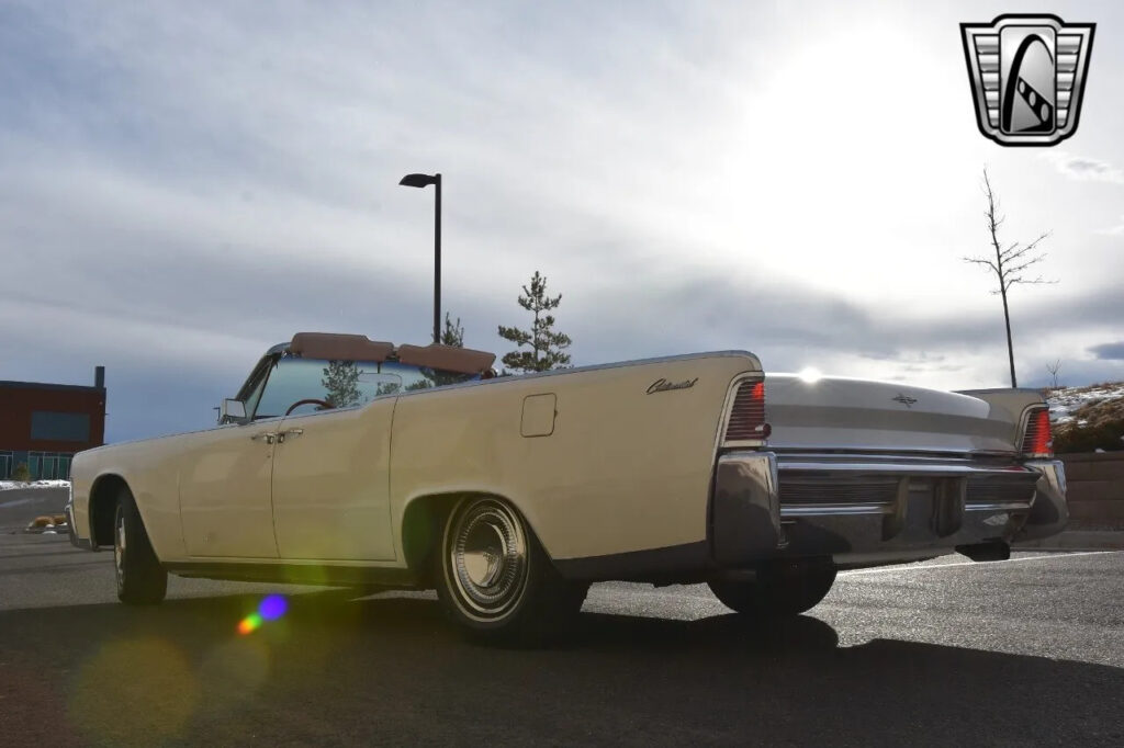 1965 Lincoln Continental Convertible