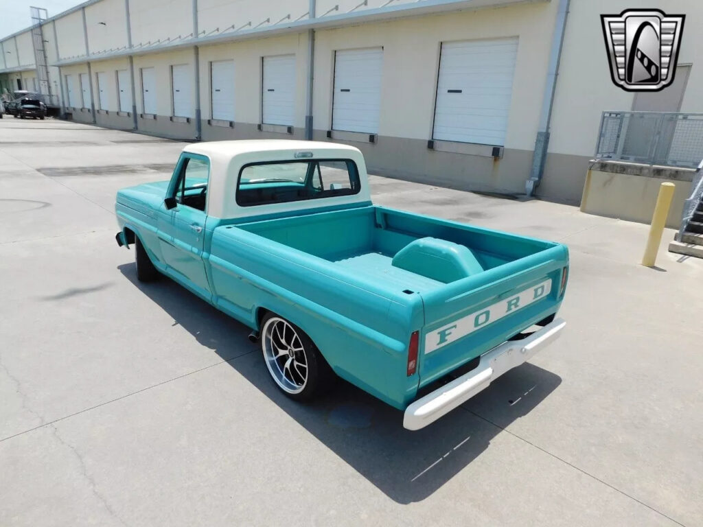 1968 Ford F-100