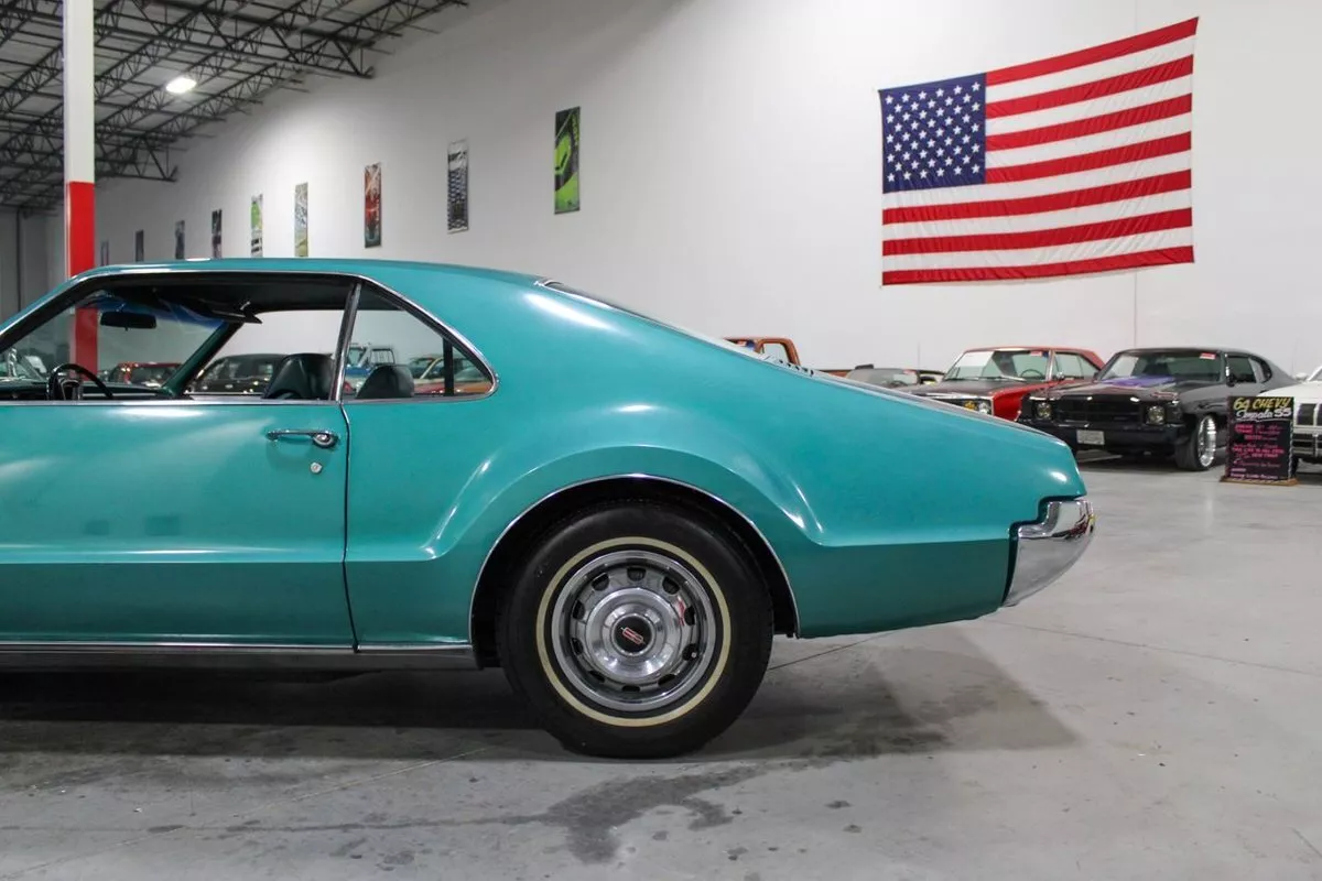 1966 Oldsmobile Toronado