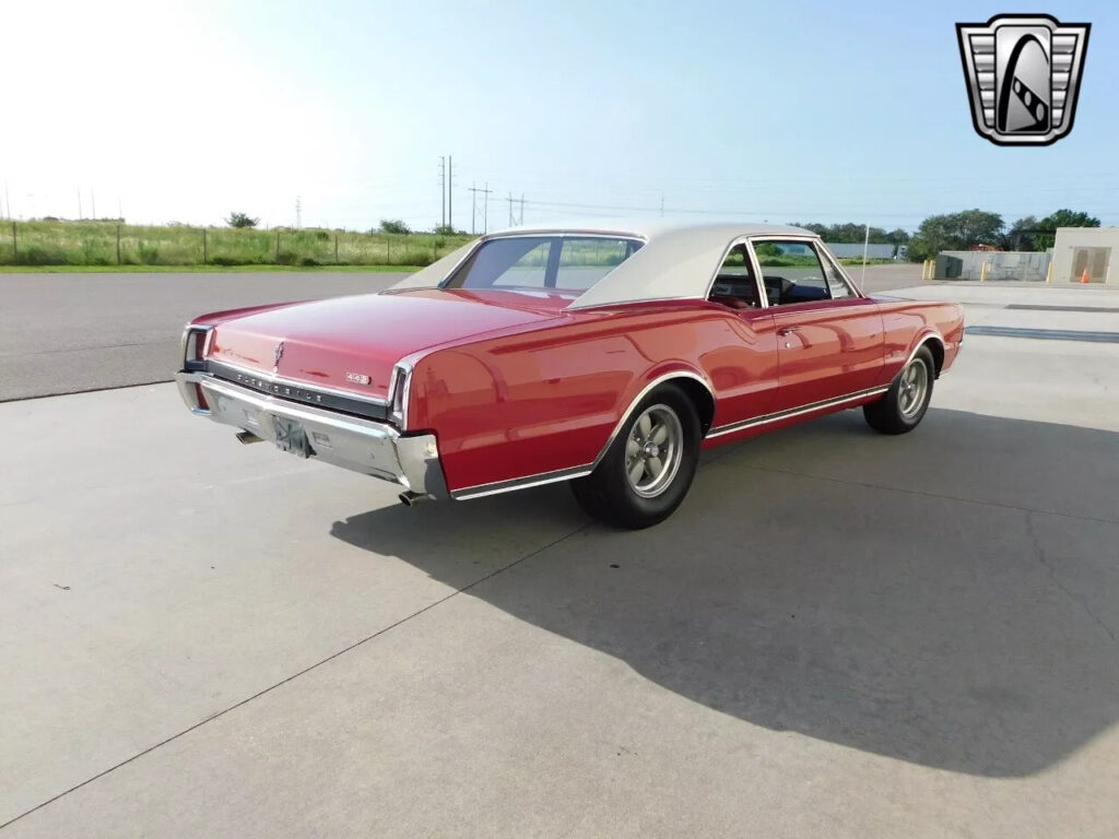 1967 Oldsmobile 442 W-30