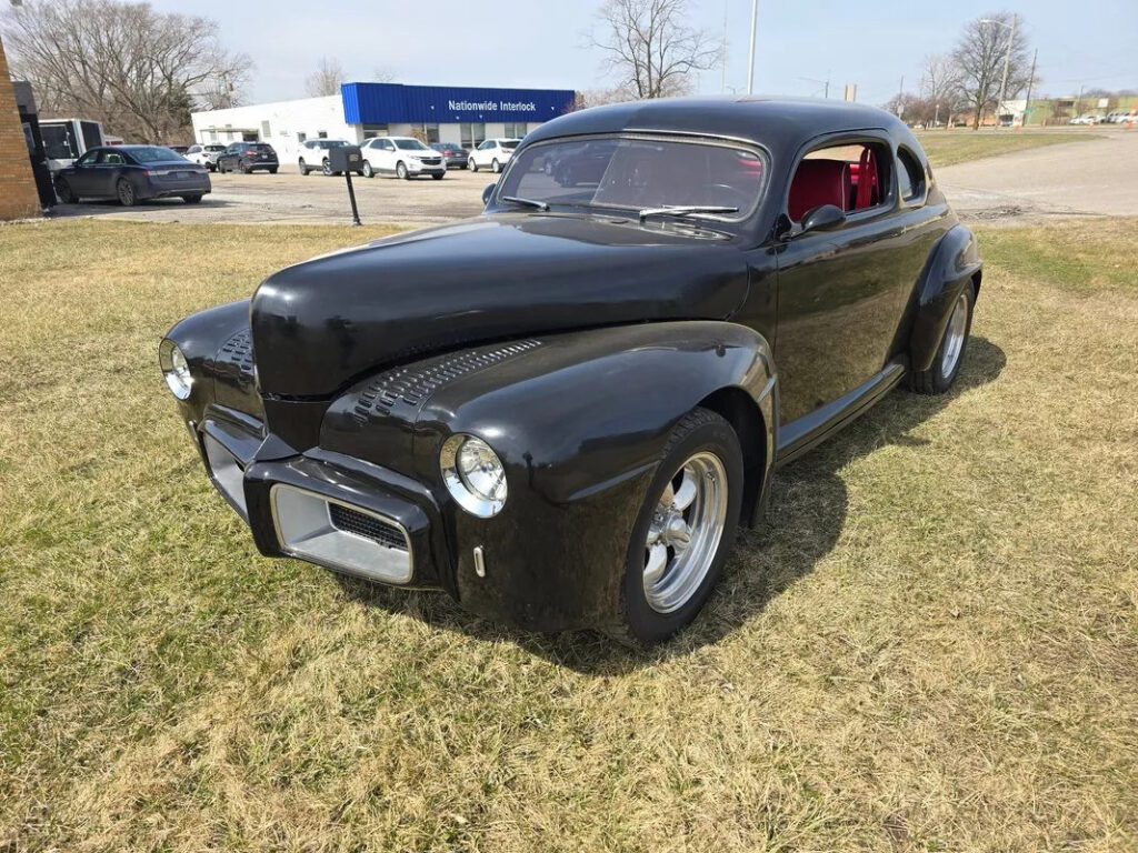 1947 Ford Coupe