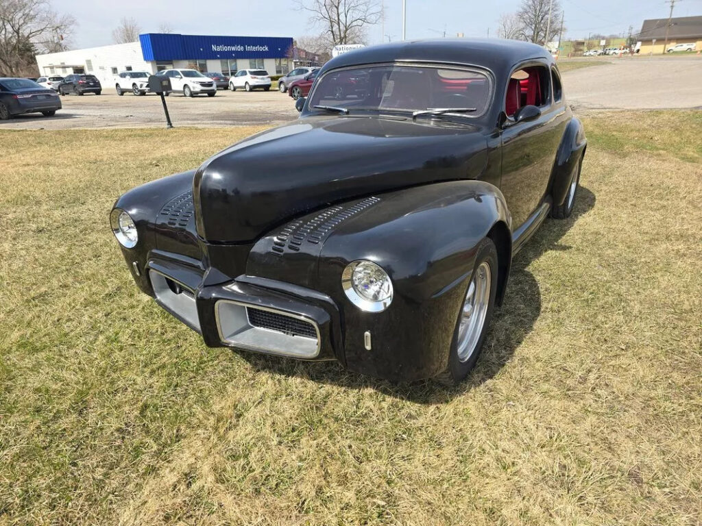 1947 Ford Coupe